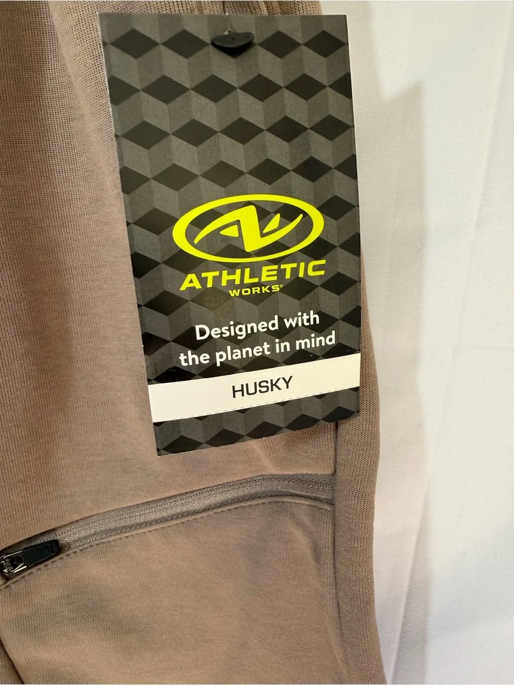 Athletic Works Men's Taupe Performance Shorts L 10-12 Husky